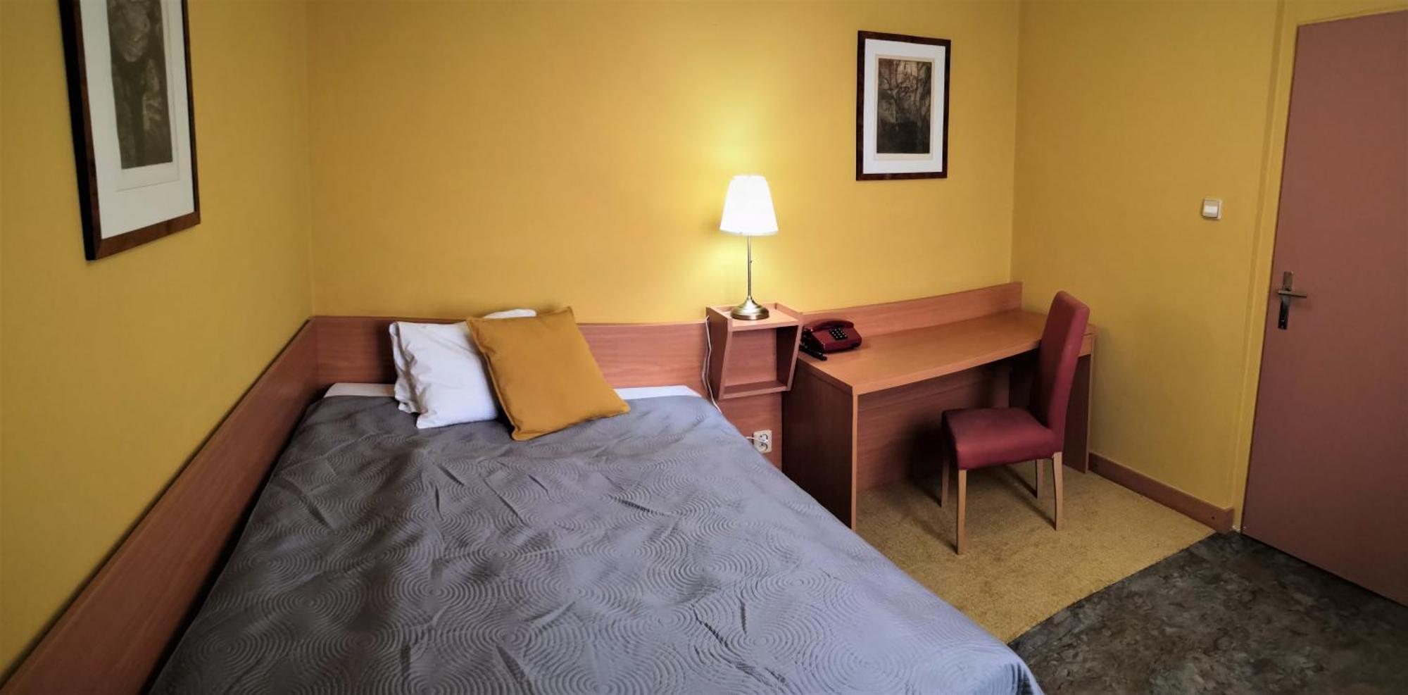 Hotel Benica Benesov  Eksteriør bilde