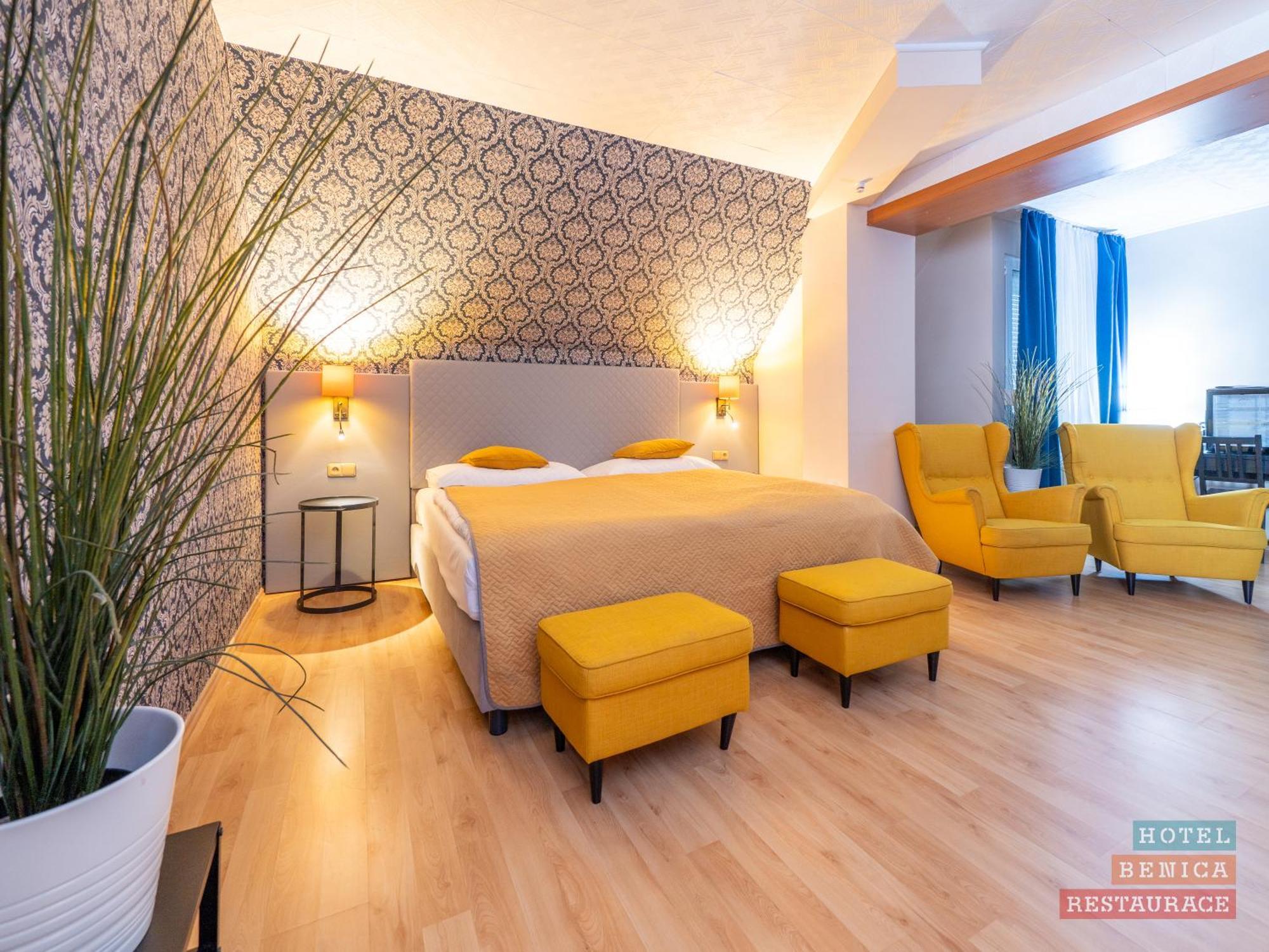 Hotel Benica Benesov  Eksteriør bilde