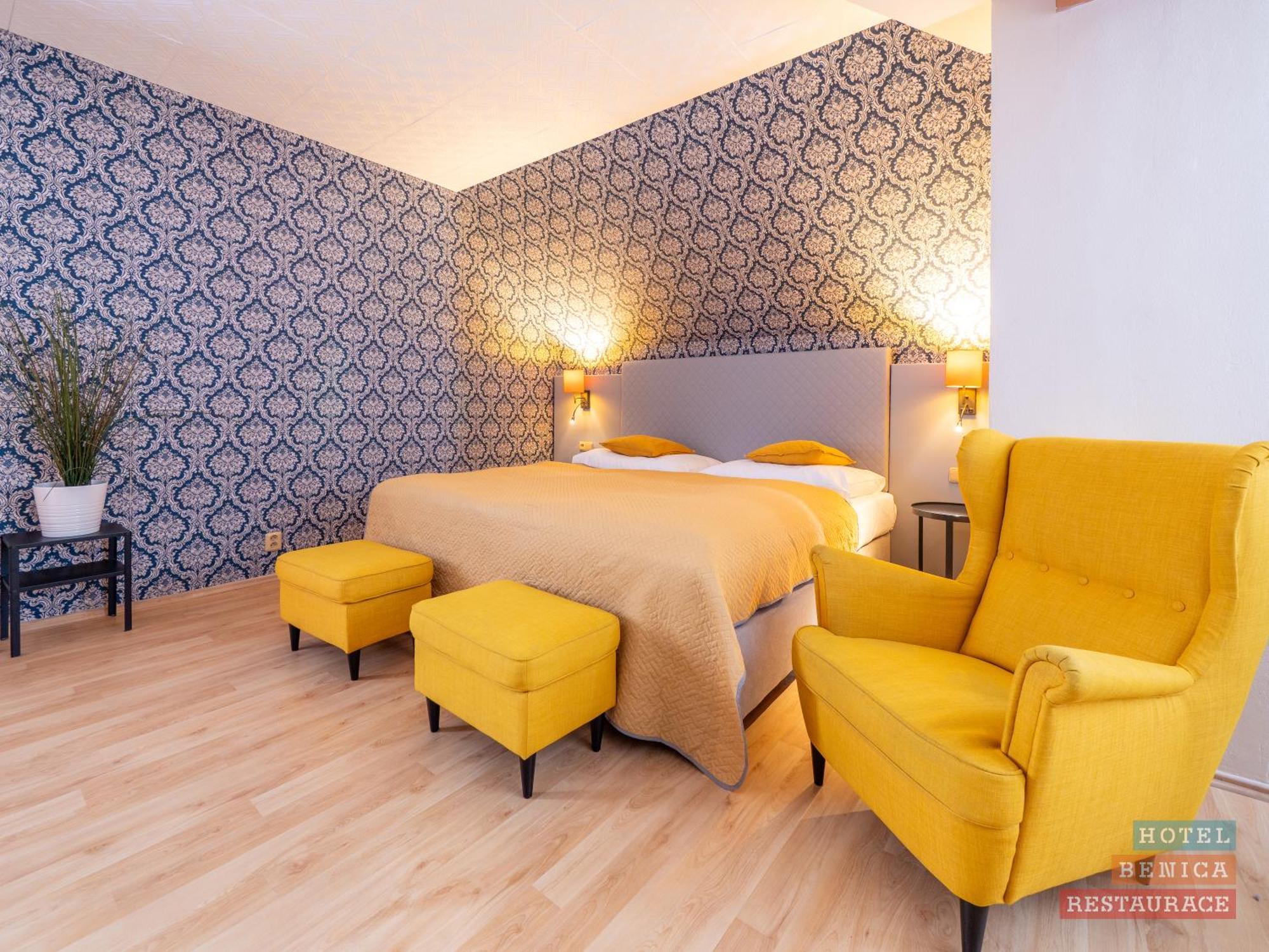 Hotel Benica Benesov  Eksteriør bilde