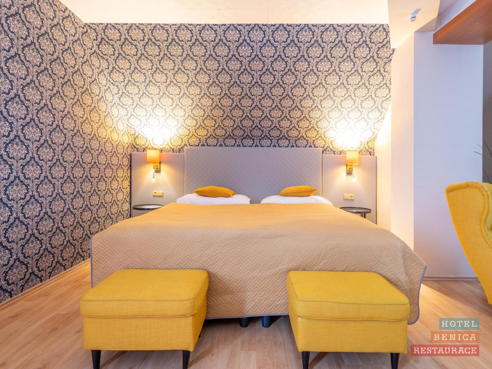 Hotel Benica Benesov  Eksteriør bilde