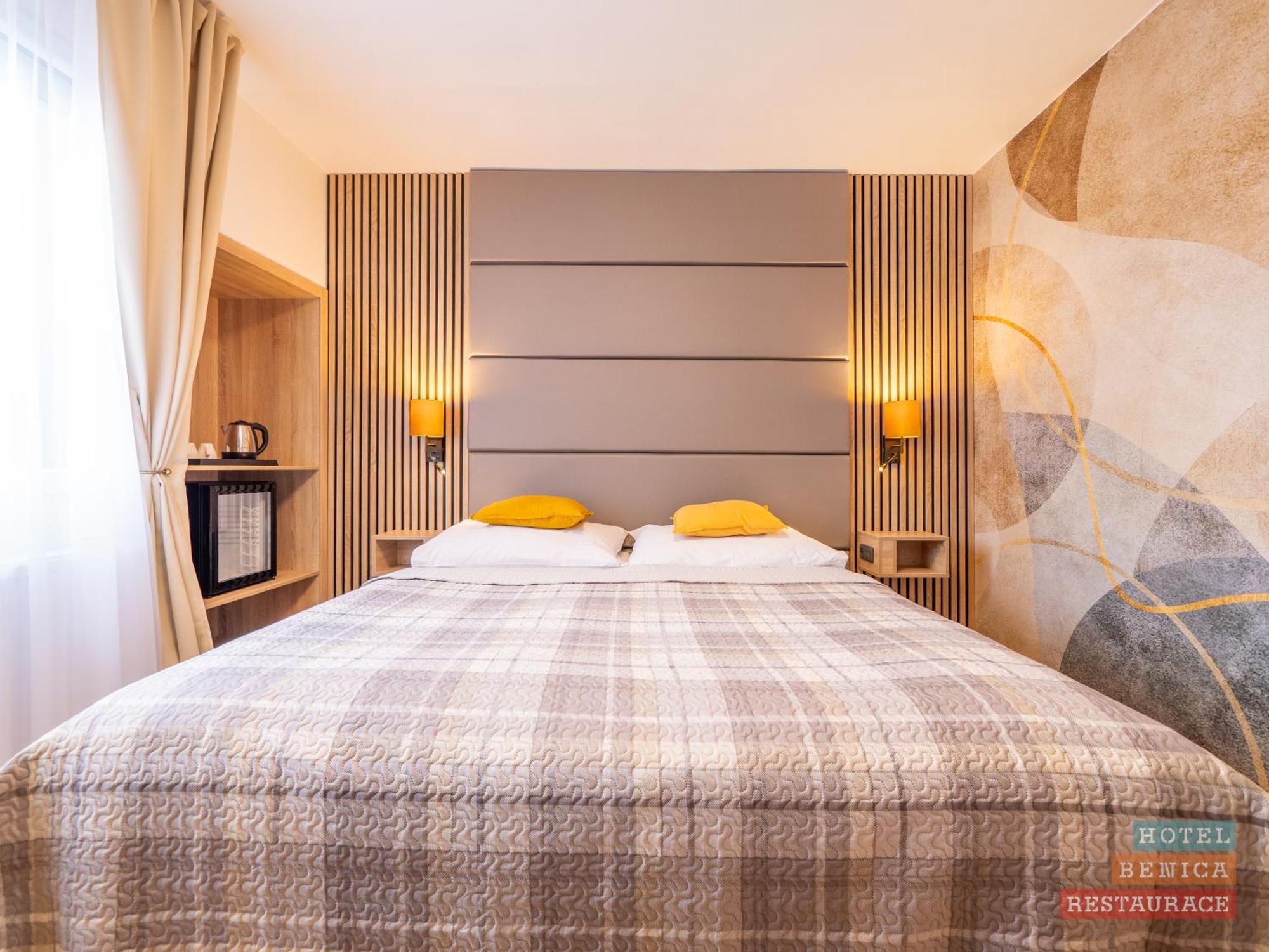 Hotel Benica Benesov  Eksteriør bilde